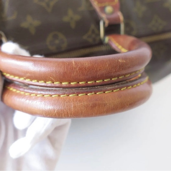 Authentic Louis Vuitton Speedy 35 Monogram Handbag - Picture 6 of 16